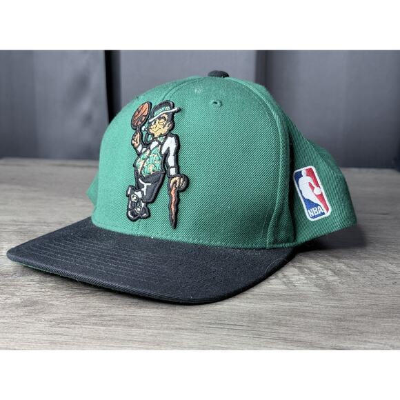 Boston Celtics Mitchell & Ness NBA Team Color Cation Snapback Cap Hat (HT6) - Picture 1 of 6